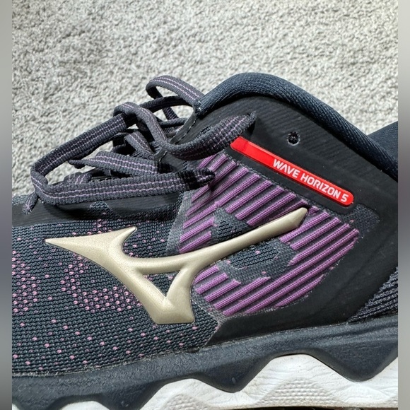 Mizuno Womens Wave Horizon 5 Running Shoe Size 8 - blue and purple color - Picture 2 of 8